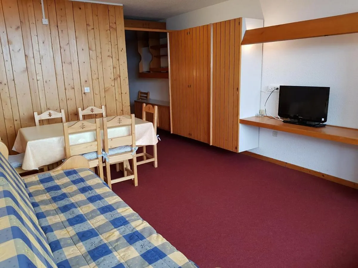Appartement 2 Pieces A Arc 1600, Proche Des Pistes, Animaux Admis - Fr-1-411-340 contacts